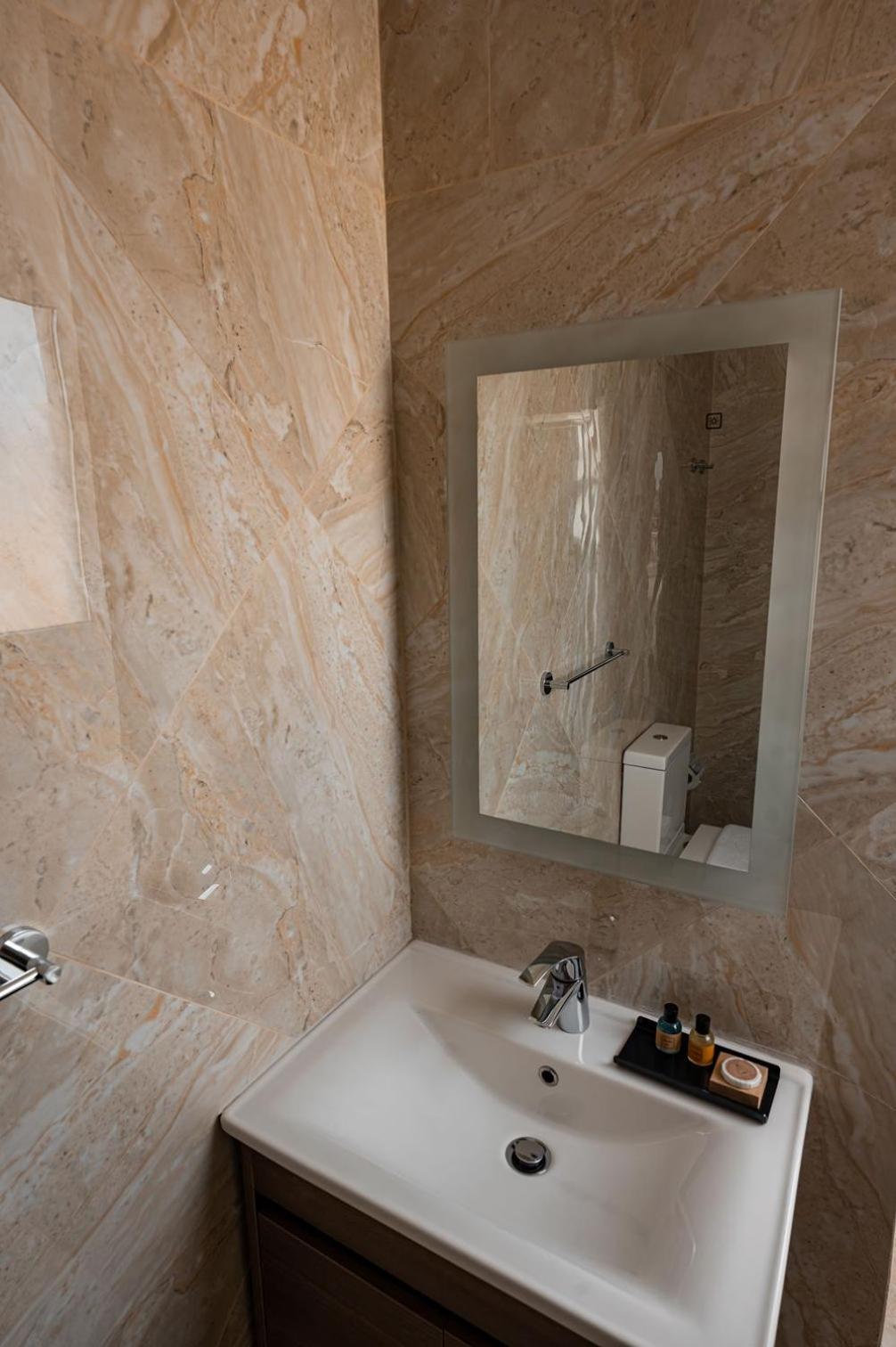 Ghajn il-Kbira  The Willows Penthouses With Jacuzzi מראה חיצוני תמונה