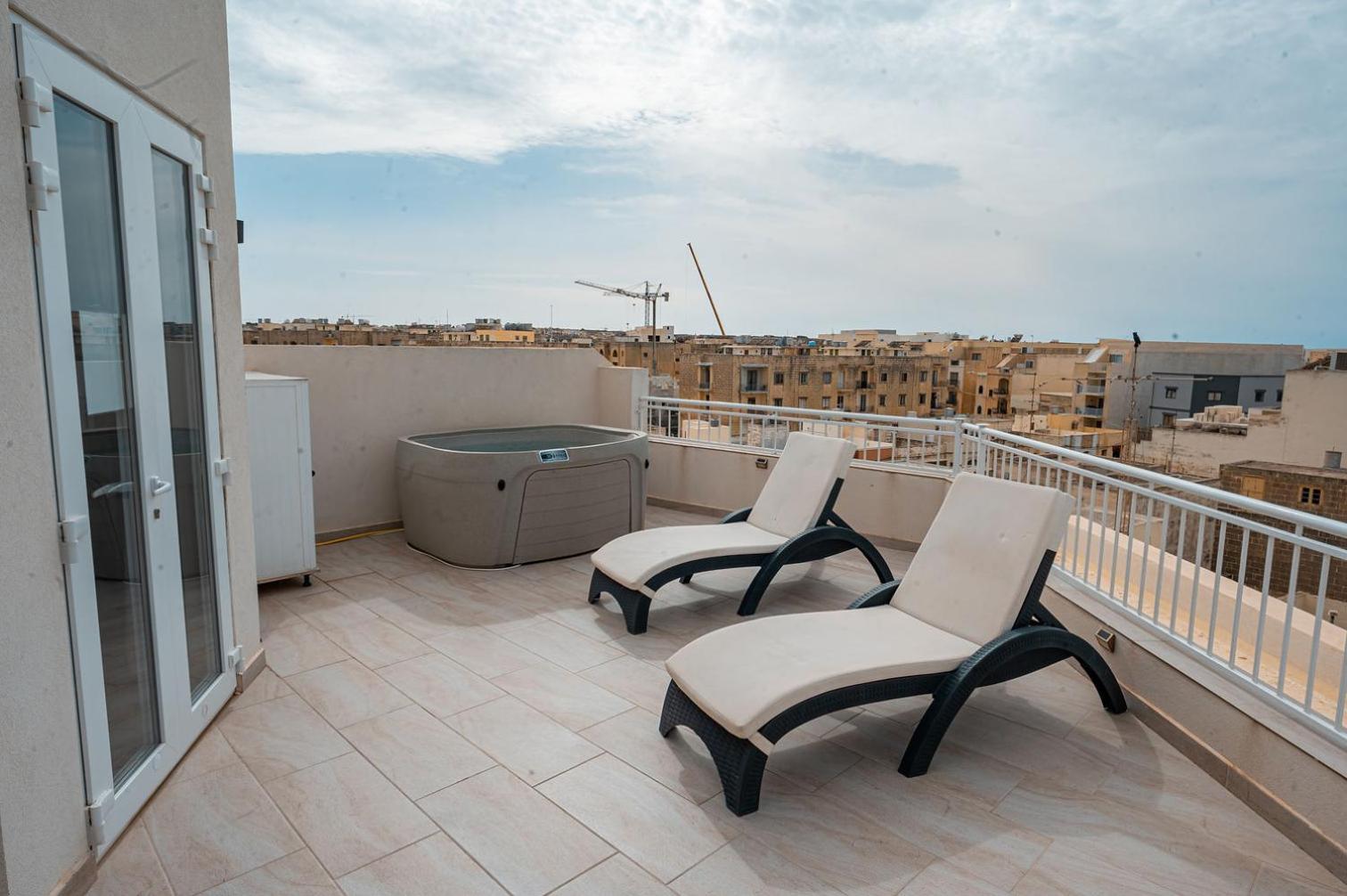 Ghajn il-Kbira  The Willows Penthouses With Jacuzzi מראה חיצוני תמונה